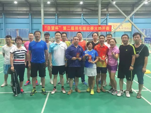 邵東縣宋家塘雙喜婚慶服務(wù)中心,婚慶策劃,婚車服務(wù),氣模拱門,慶典服務(wù),宴會服務(wù) 邵東縣宋家塘雙喜婚慶服務(wù)中心,婚慶策劃,婚車服務(wù),氣模拱門,慶典服務(wù),宴會服務(wù)